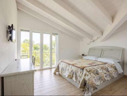 Zoe's shared house