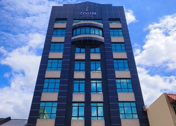 ZOOM HOTEL