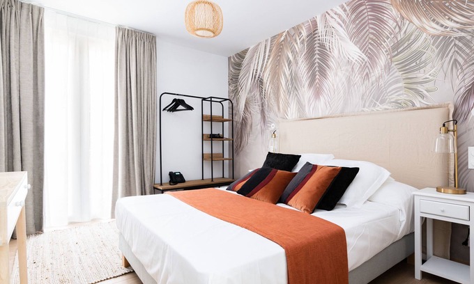 Cerbere Apartamento | À 50m de la plage | Chambre 12m² + SDB compacte