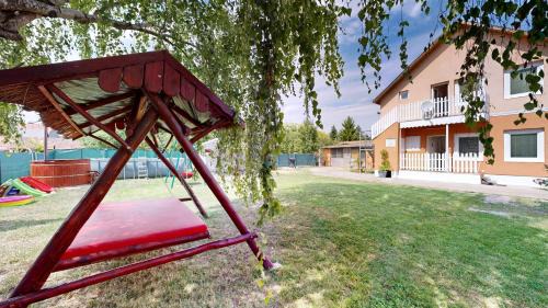 Balatonszabadi Apartamento | Álomház Apartman Balatonszabadi