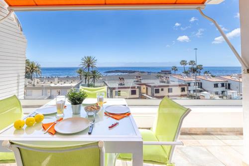 San Agustin Apartamento | Ático Apartamento Las Burras Playa by VillaGranCanaria
