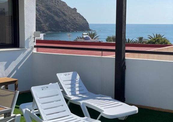 Carboneras Apartamento | Ático Cabo de Gata con Terraza, Jacuzzi y vistas al mar