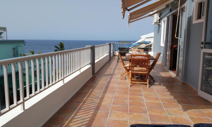Puerto Naos Apartamento | Ático con vistas al mar
