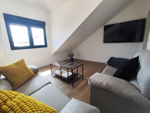 Muxia Apartamento | Ático Mar de Muxía - Vistas al mar desde todas las estancias - Cama King Size y TV 65pulgadas - Nuevo Julio 2025