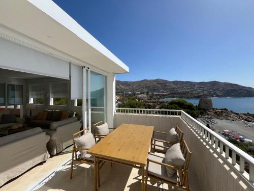 Velilla-Taramay Apartamento | Ático Solymar