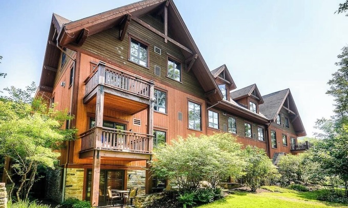 Versant Soleil Apartamento | Étoile du Matin: Tremblant Luxury Ski In/Ski Out