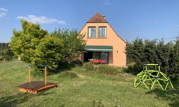 Plazac Casa | Évasion en Périgord: Gîte 4 chambres, terrasse, jardin, animaux bienvenus, près de Sarlat - FR-1-616-449