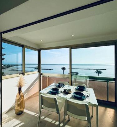 Saint-Laurent-du-Var Apartamento | Évasion Mer & Vue Imprenable