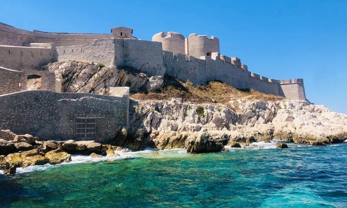 Les Iles Apartamento | île du Frioul, la daurade du Frioul, marseille