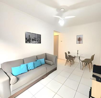 Boqueirao Apartamento | Ótimo APTO-Uma Quadra da Praia em Santos