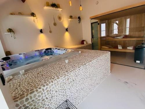 Marchin Casa | Ô Cinquante - Gite Wellness, Marchin