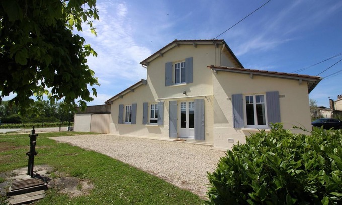 Lussac Casa | Ô Jamard - Lussac - Gîte