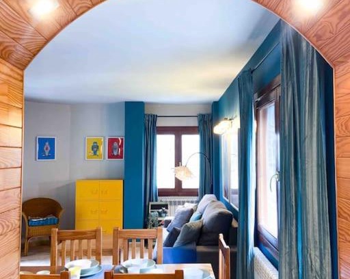Ransol Apartamento | Único Piso Colorido y Divertido En Ransol - Increibles Vistas al Rio y Naturaleza - Ideal Familias l by BonesVacances