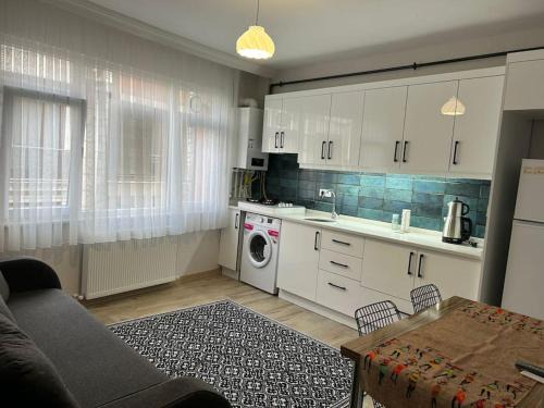 Uskudar Apartamento | Üsküdar - Venüs home - Sakin Konaklama