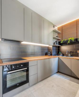 Baluty Apartamento | Łódź Retreat Apartments - Parking, Terrace & Garden - by Rentujemy