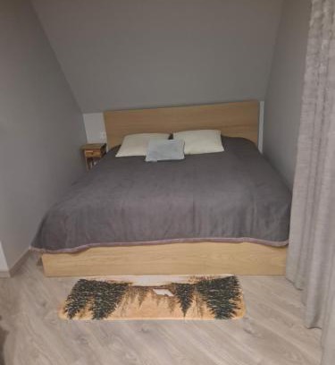Suvainiskis Apartamento | Šermukšnis