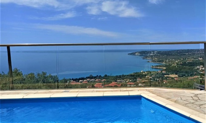 Mousata Villa | Κefalonia Golden View Villa