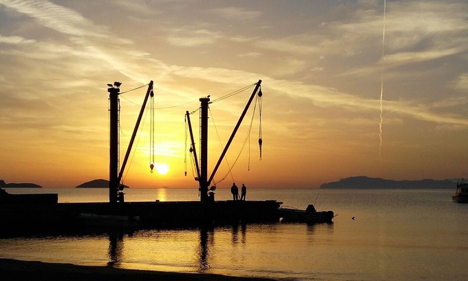 Moutsouna Casa | Παραλιακο σπιτι Μπροστά στην παραλιαRegistro no 00000059697