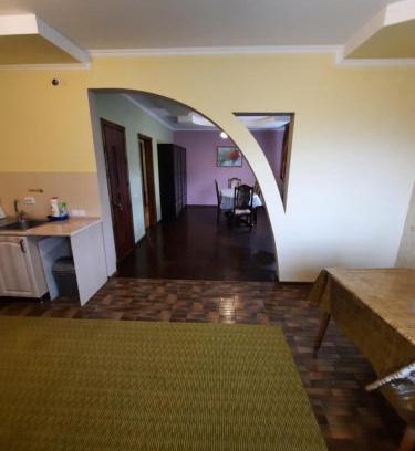 Yaremche Apartamento | Апартаменти в Берізці!