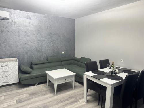 Tsarevo Apartamento | Апартамент Велкови