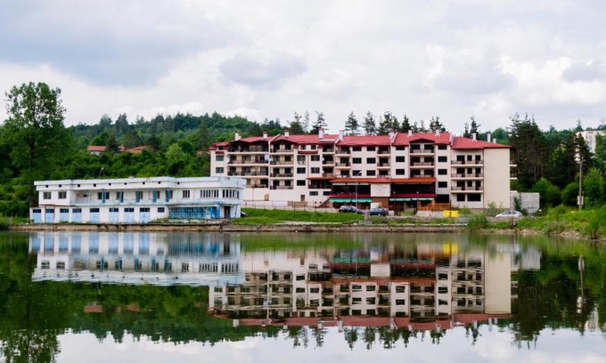 Tryavna Apartamento | Апартамент Езерото