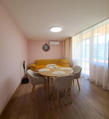 Razgrad Apartamento | апартамент Кокиче