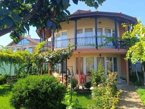Kavarna Casa | Атес