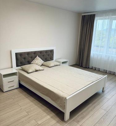 Berehove Casa | Двокімнатна квартира на Корятовича, 2Б