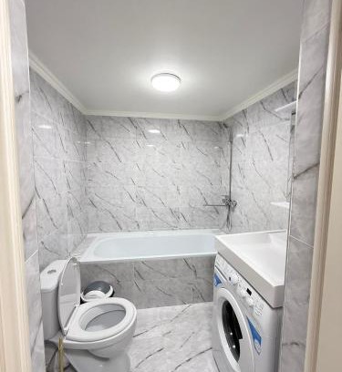 Sverdlov District Apartamento | Двухуровневая 1-к квартира
