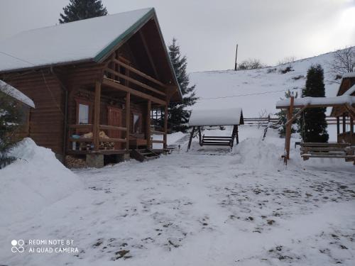 Verkhovyna Casa | ЕКО-котедж
