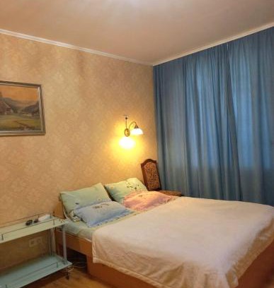 Irpin Apartamento | Затишна, домашня 43м в тихому зеленому місці Поруч Центральний парк Університет