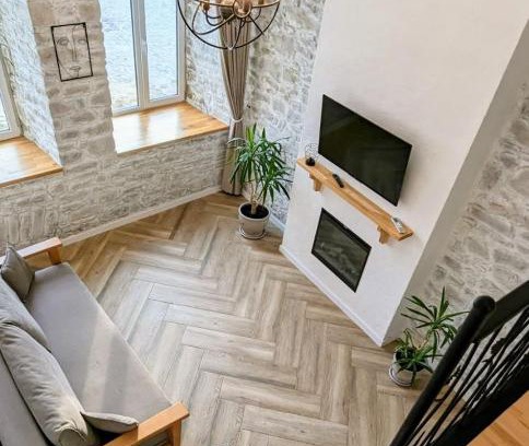 Kamenets-Podol'skiy Apartamento | Квітка на камені , Старе місто, з окремим двориком