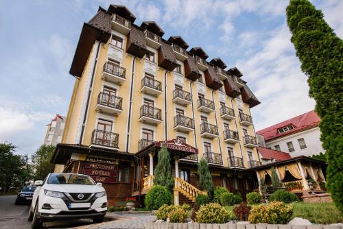 Truskavets Hotel | Курортний Готель Золота Корона