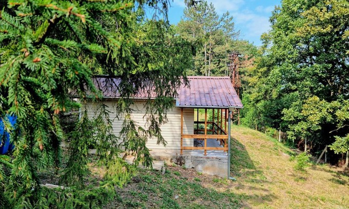 Mezdra Apartamento | Къмпинг и Бунгала Брусен Хил - Camping and Bungalows Brusen Hill