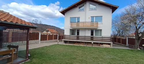 Raduil Casa | Къща за гости Релакс-Рaдуил