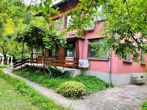 Ribaritsa Casa | Къща за гости Станеви