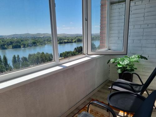 Oskemen Apartamento | Набережная Иртыша с красивым видом на реку