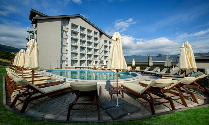 Vranyantsi Hotel | Парк хотел Кюстендил
