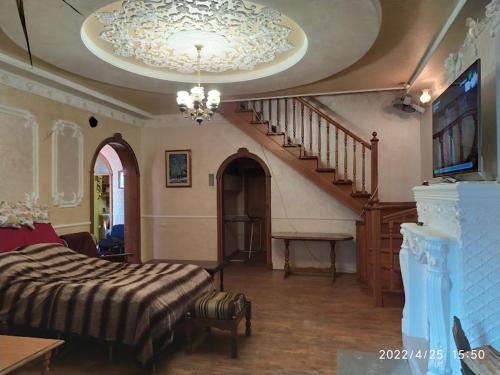 Krivoy Rog Apartamento | Приватний Будинок з Каміном, у Центрі Міста , вул Стрєльцова, 21