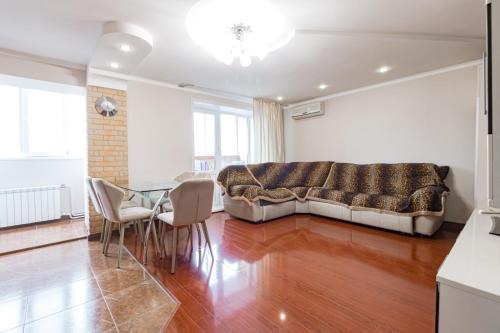 Pavlodar Apartamento | Просторная квартира рядом с набережной