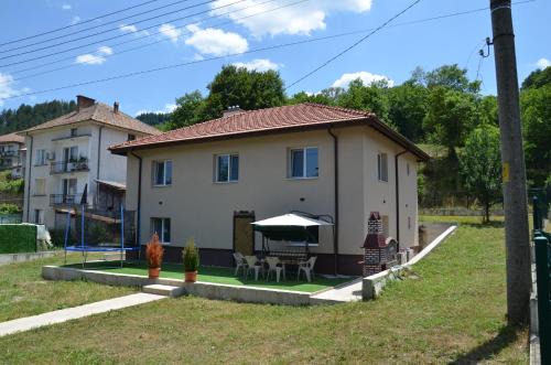 Zlatograd Casa | Стаи за гости Мартинови