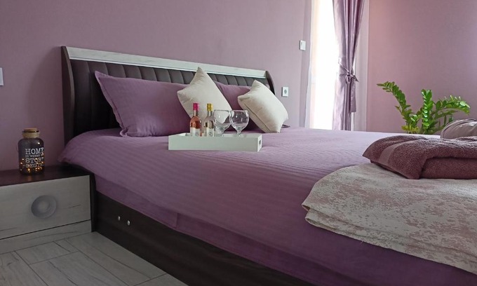 Ruse Apartamento | Стоянови