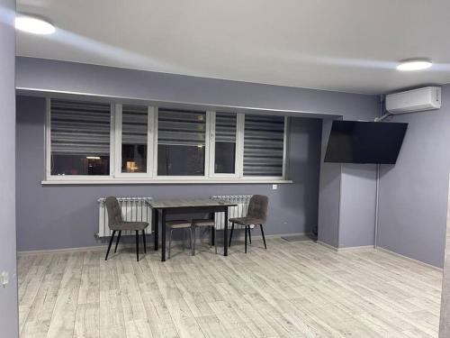 Aktau Apartamento | Студия с видом на море. 1 этаж