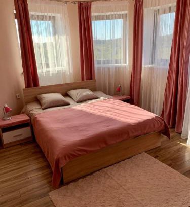Vinnichki Hotel | УЗВАР