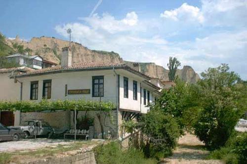 Melnik Casa | Узуновата къща