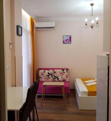 Makhinjauri Apartamento | Уютный номер с видом на горы