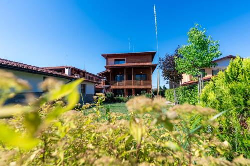 Raduil Casa | Фамилия 1