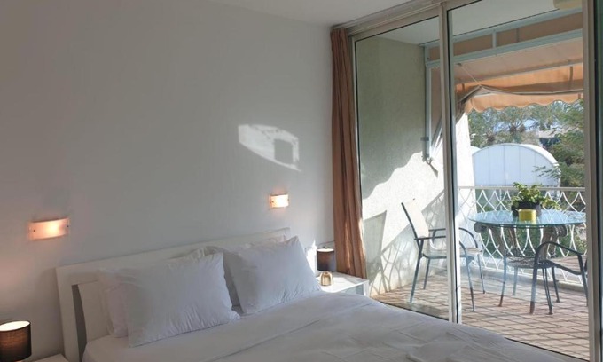 Caesarea Apartamento | דירת אירוח מפנקת ונעימה בנאות גולף, קיסריה