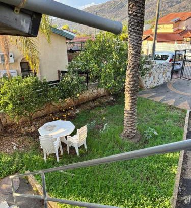 Shlomi Apartamento | מול ההר