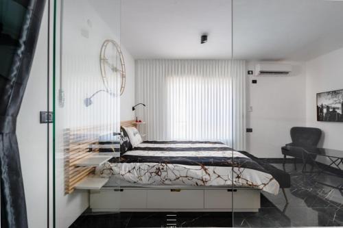 Kiryat Motzkin Apartamento | מיני גן עדן עם גקוזי יש מקלט בבניין